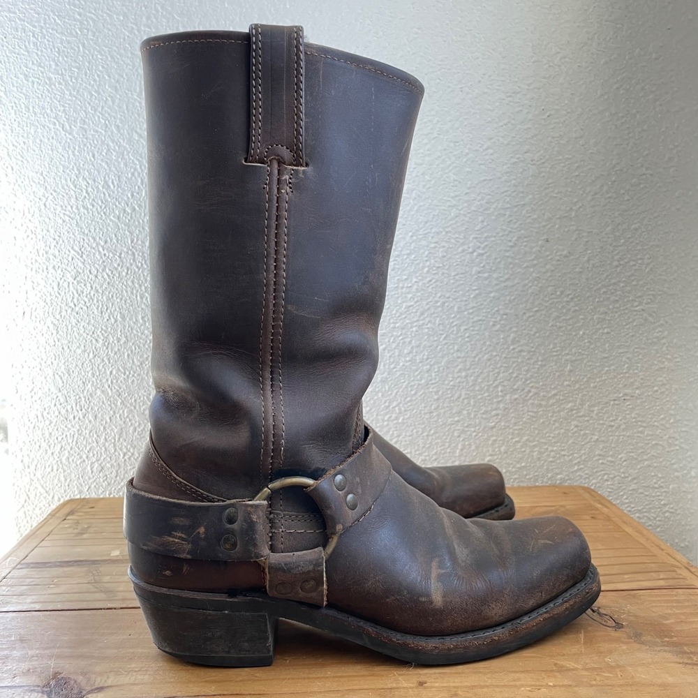 FRYE Women's  Size 7.5 Harness 12R Boot Brown Pull On Biker Moto 77300 Mid Calf - Picture 3 of 16